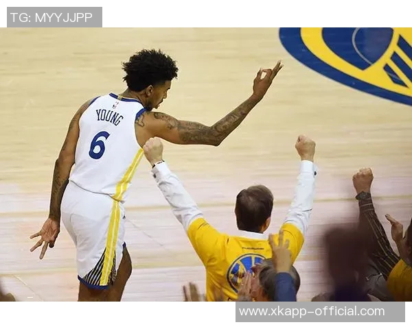 张佳玮分析火箭战术变化KD的威慑力与小贾的完美配合成关键因素 张佳玮分析火箭战术变化KD的威慑力与小贾的完美配合成关键因素