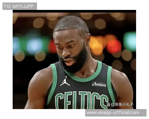 杰伦布朗调侃塔图姆康复迅速或将参加揭幕战