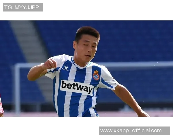 特巴斯谈梅罗瓜穆离开对西甲影响曼城英超曾创六连胜佳绩 特巴斯谈梅罗瓜穆离开对西甲影响曼城英超曾创六连胜佳绩